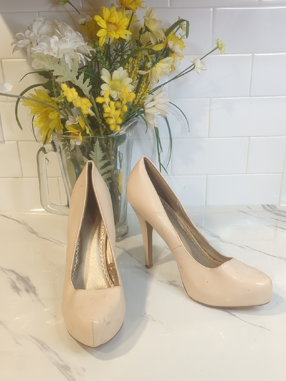 *New With Flaws* 12M Women's Nude Patent High Heel Pumps